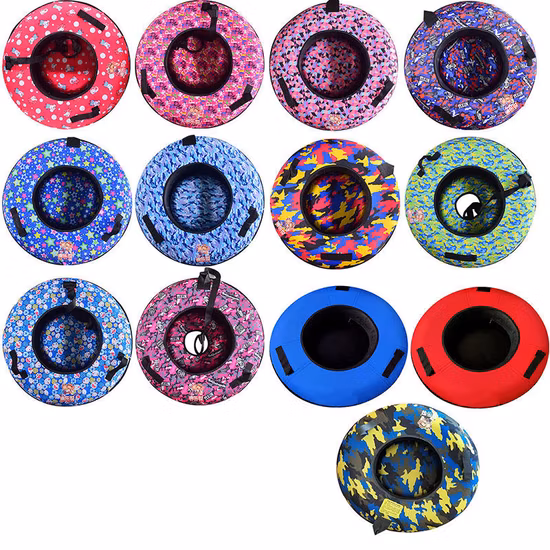 겨울의 즐거움을 위해 스노우 튜브가 달린 견고하고 견인 가능하며 바닥이 단단한 팽창식 썰매